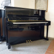 Yamaha U1 von 2015 in Schwarz glänzend