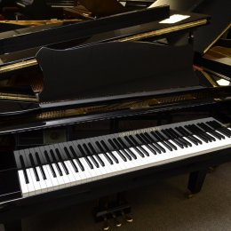 Grotrian-Steinweg 165 von 2013 in Schwarz glänzend